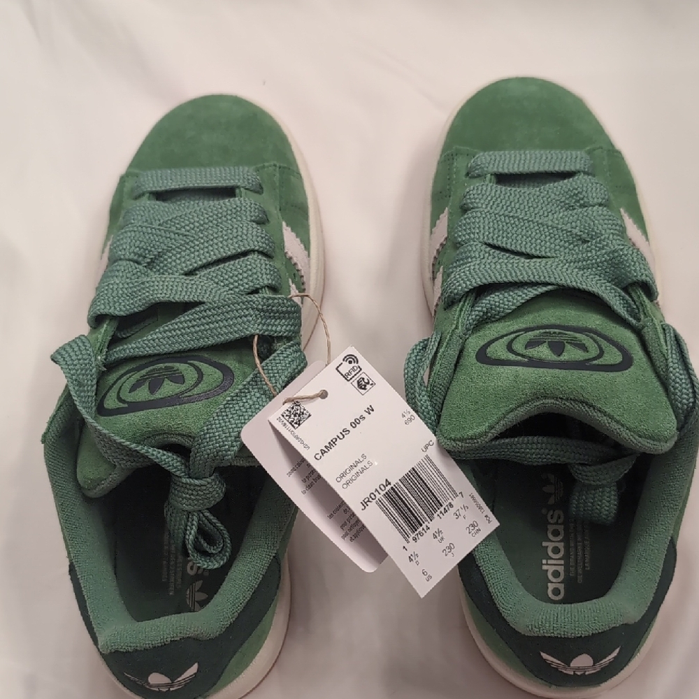 Adidas Campus Green and White Sneakers - Brand Never Been Worn With Box